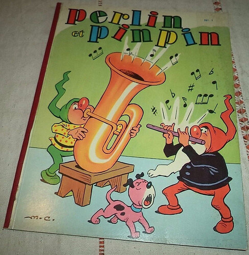 Reliure Perlin et Pinpin 1956 - n°1 (n°7 à 11 de 1956) et (n°1 à 3 de 1957) - 800ppp